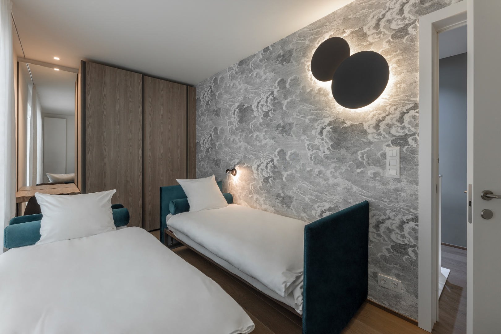 Illustration of Luxury Apartments With In Unit Laundry And Valet Parking